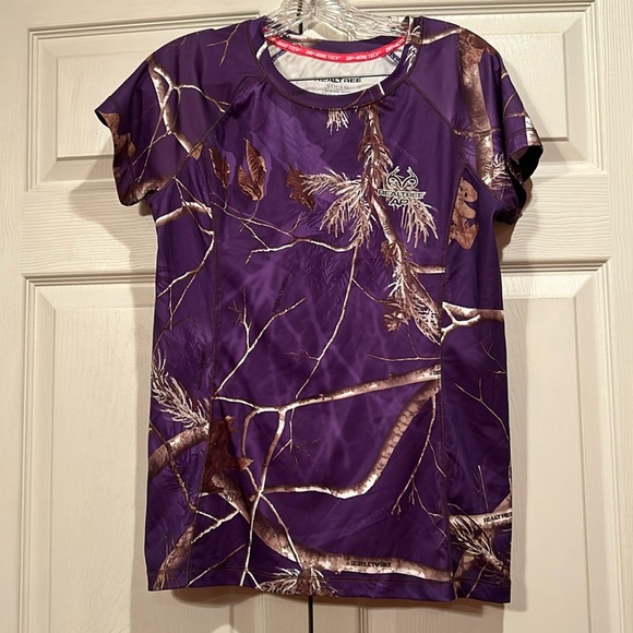 Realtree Tops - Realtree Small - Dri More, Purple Short Sleeve Camo Top